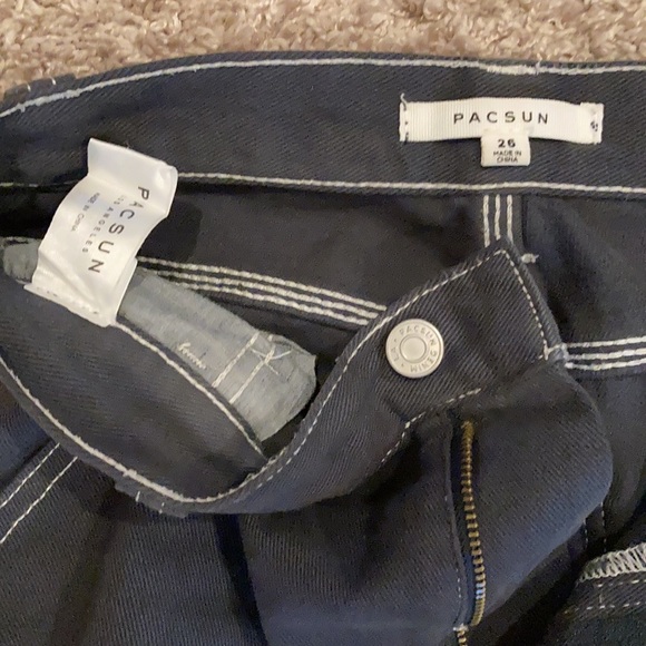 PacSun Cargo Jeans - Picture 5 of 5